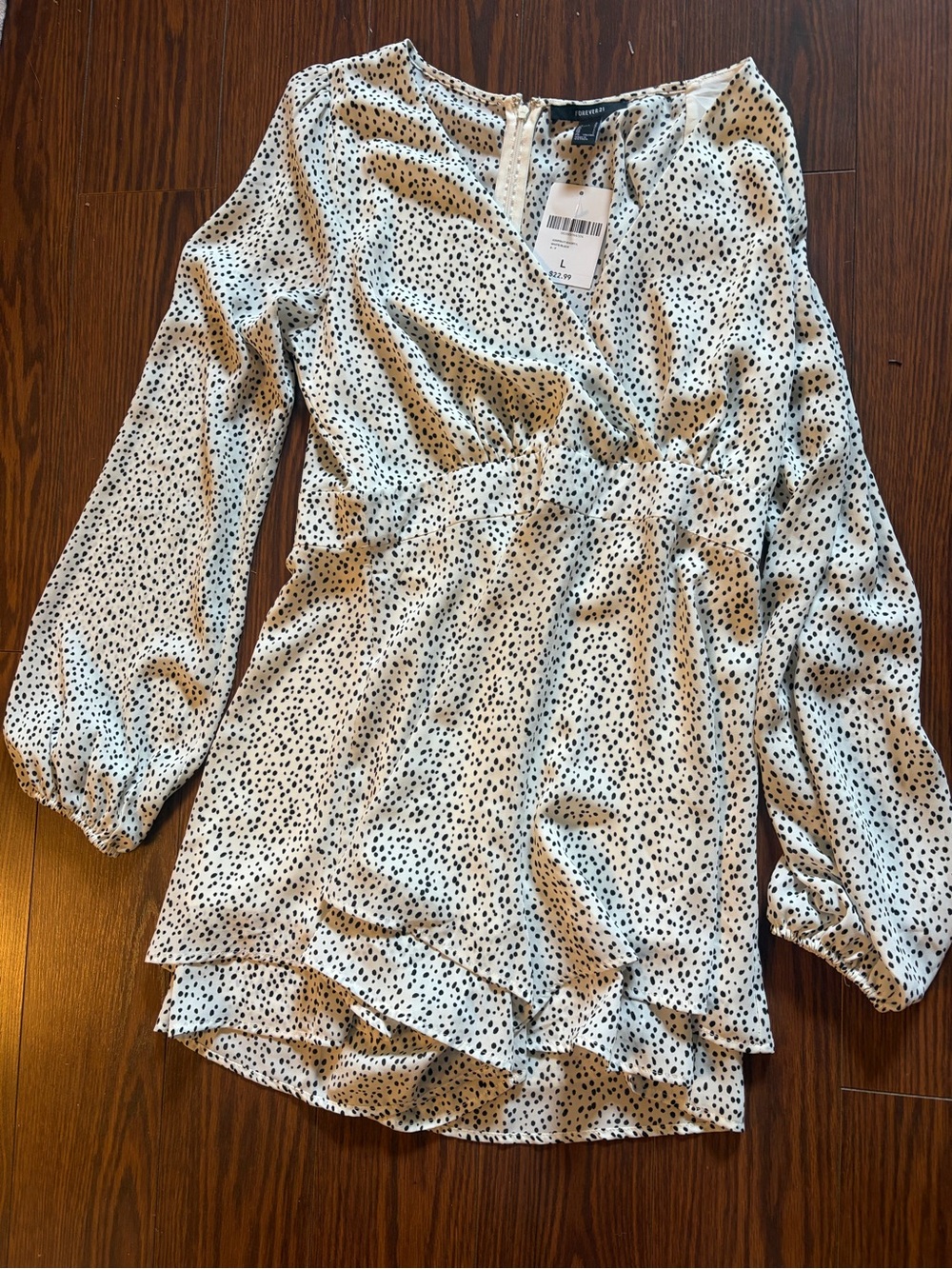 Forever 21 white long sleeve dress with black dots